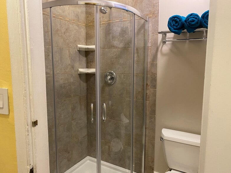 Walk-in Tiled Shower - 10 E Church St