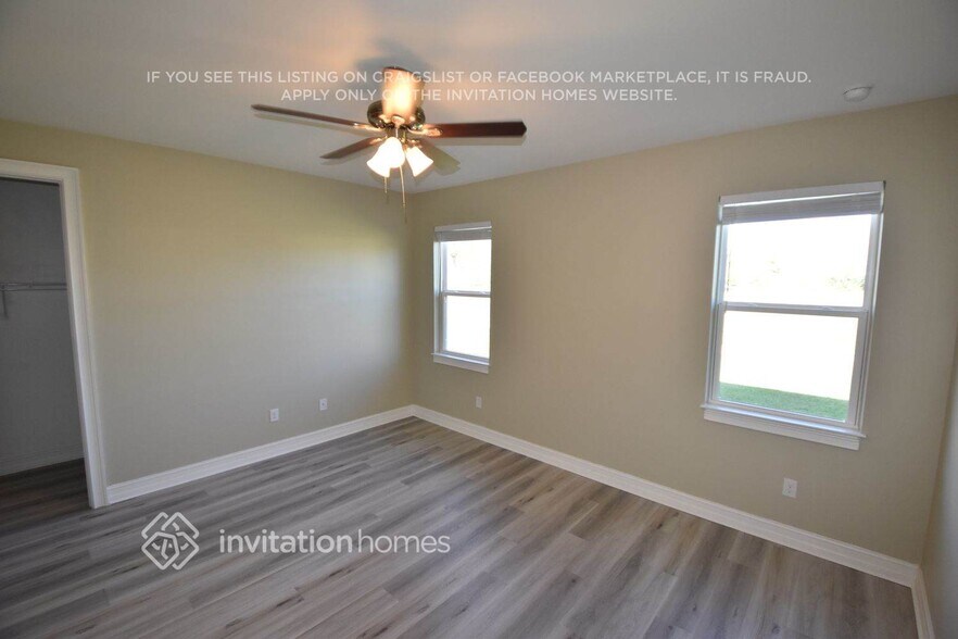 Building Photo - 1345 Vermouth Ln