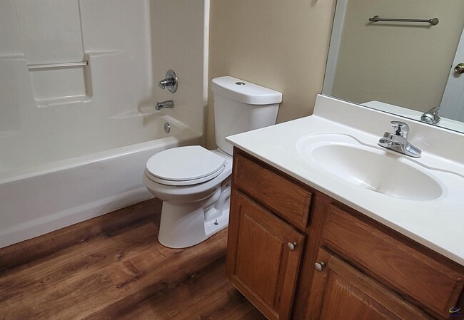 Building Photo - 101 Pamlico Ct