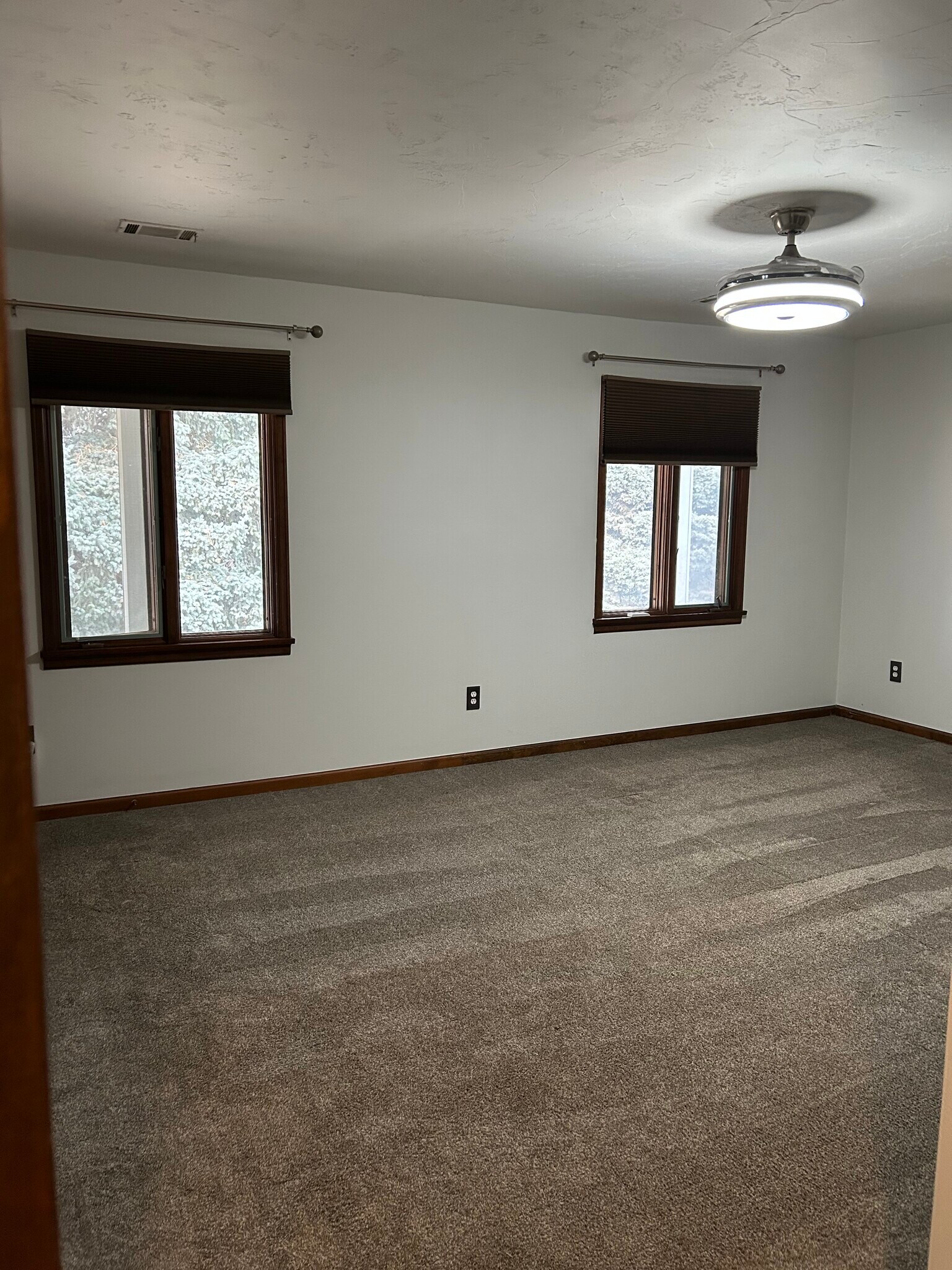 Fan in both bedrooms - 435 E Drake Rd