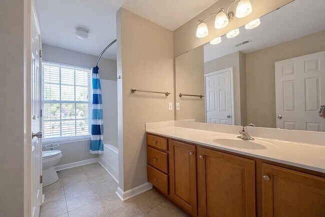 Building Photo - 108 Saybrook Rd