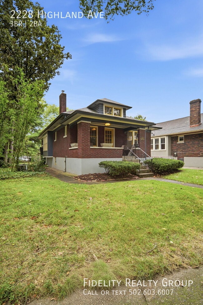 Building Photo - 2228 Highland Ave