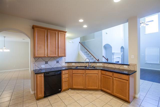 Building Photo - 2805 Gooseberry Dr