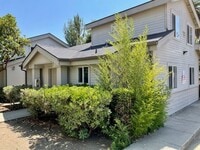 Building Photo - Great Location by Cal Poly Campus - 2 Bedroom, 1 Bathroom