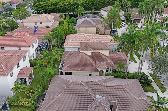 Building Photo - 1725 Winterberry Ln