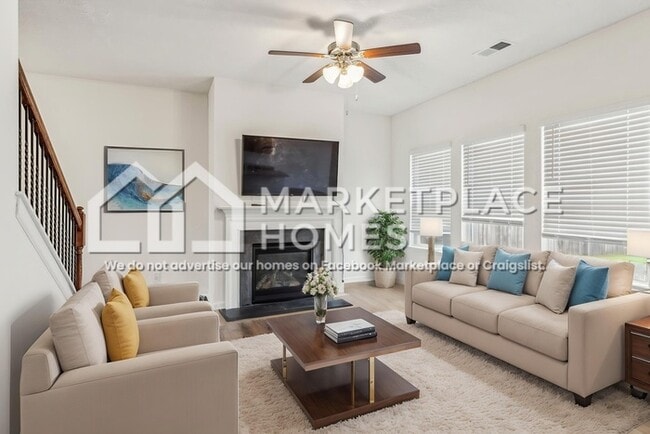 Building Photo - 1425 Willow Springs Dr