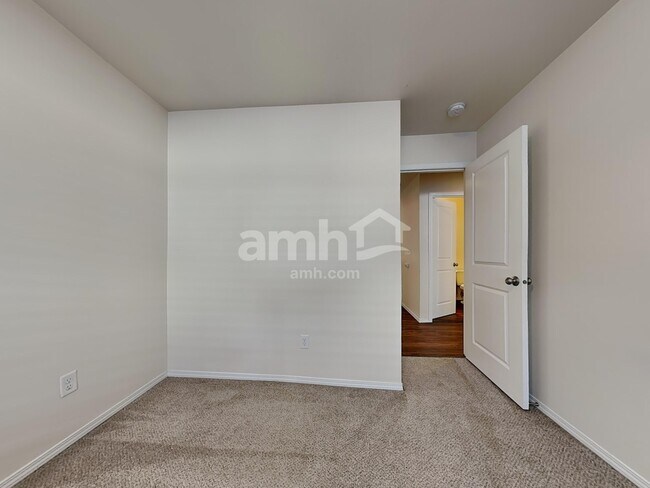 Building Photo - 20113 47th Ave Ct E