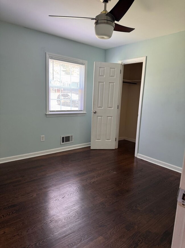 Building Photo - 3 Bedroom || 2.5 Bathroom Single Family Home