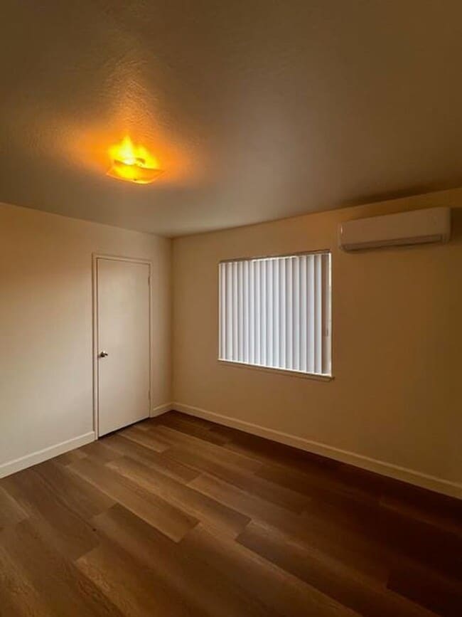 Building Photo - 5201-5203 11th Avenue