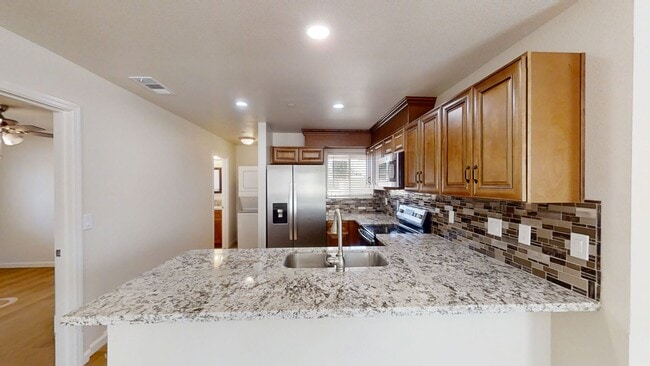 Primary Photo - N College Ave