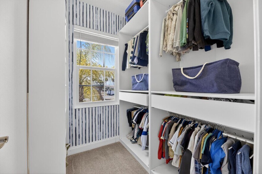 Building Photo - 5536 Luminar Pointe Ln