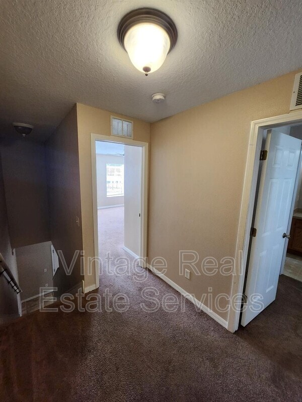 Building Photo - 12008 Peach Grv Ct