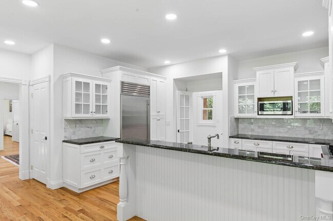 Building Photo - 23 Osprey Rd