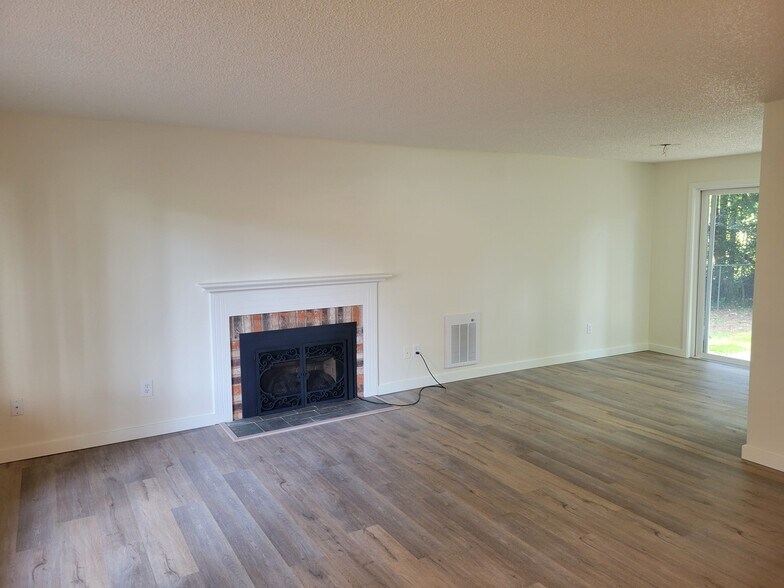 Building Photo - 3802 54th Street Ct NW