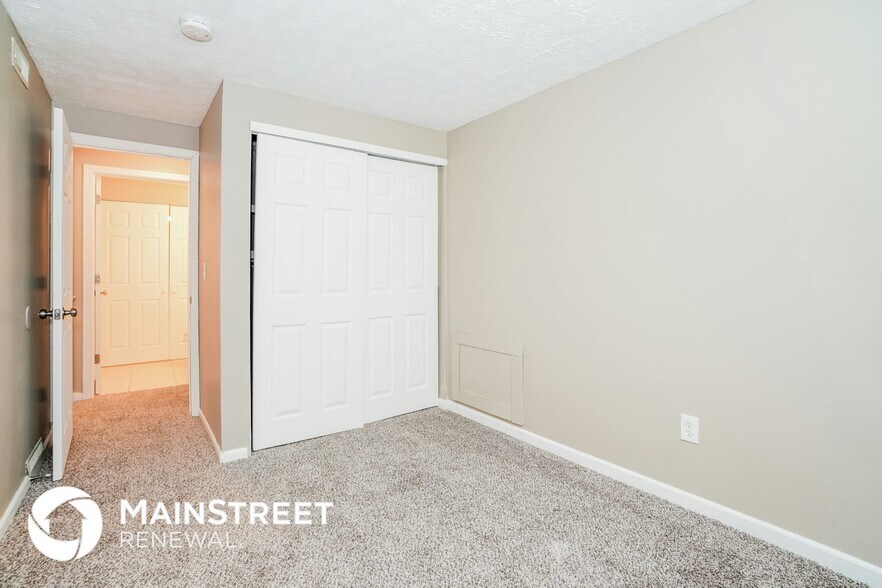 Building Photo - 2855 Sunset View Ct