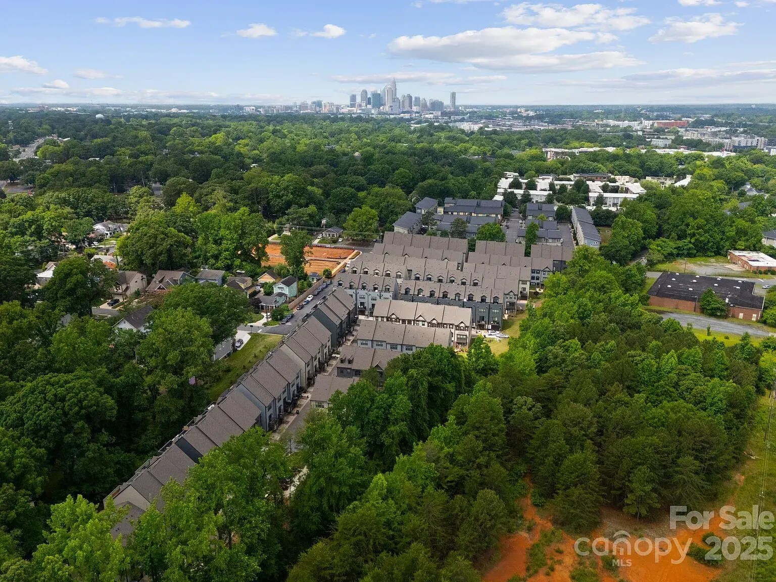 Building Photo - 117 Millsbee Ln