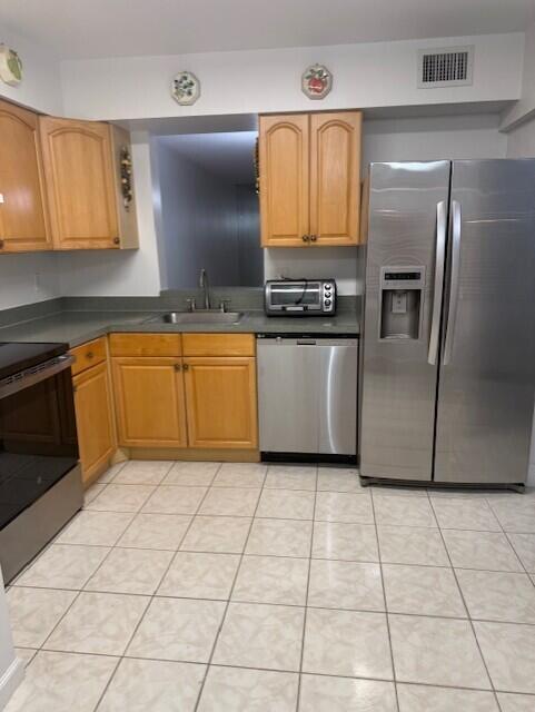 Building Photo - 480 NW 76th Ave