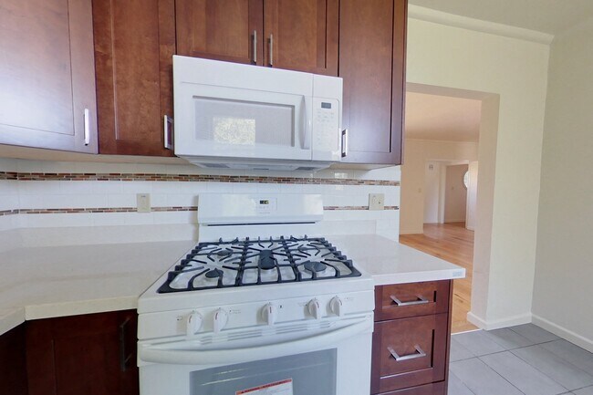 Floorplan - 2412 Ellsworth St.
