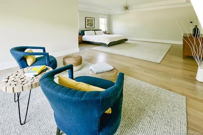 Building Photo - 17 Stony Brook Rd