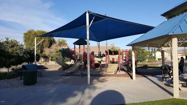 Building Photo - 3693 E Remington Dr