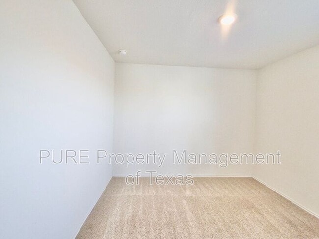 Building Photo - 13525 Open Wagon Trl