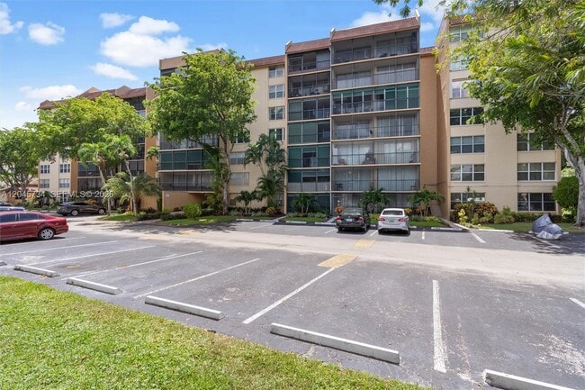 Building Photo - 3771 Environ Blvd