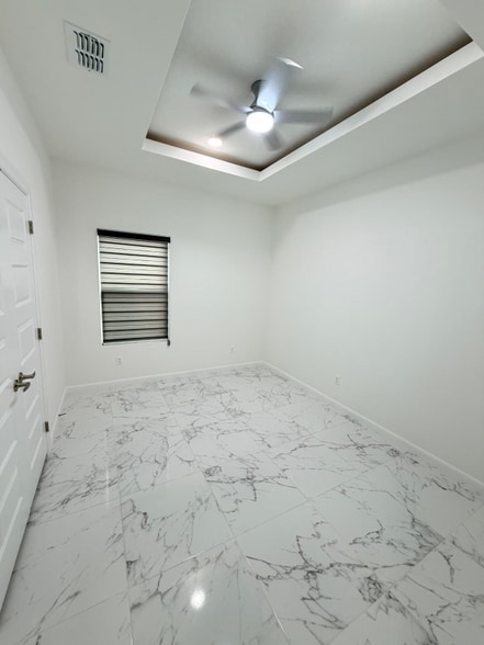 Building Photo - 2300 E San Andrea St