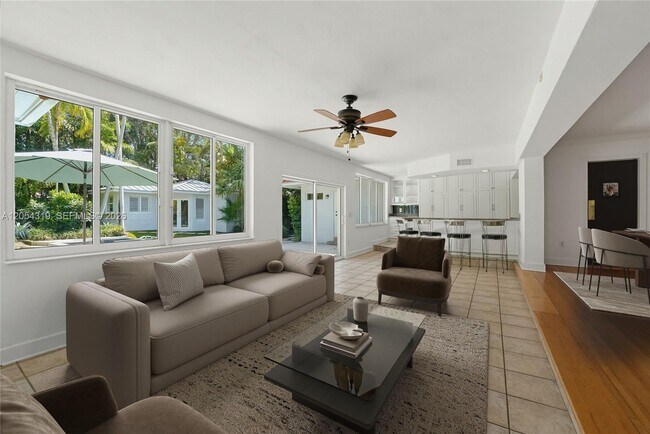 Building Photo - 6141 SW 85th St