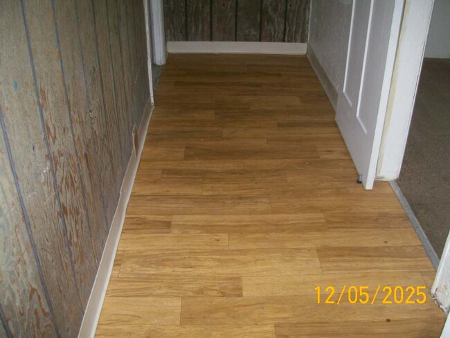 Building Photo - 3098 Springhill Rd