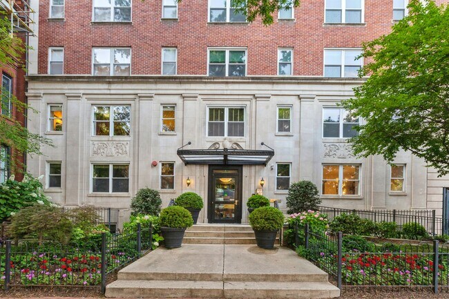 Building Photo - Logan Circle! Available Now! High End // 2...
