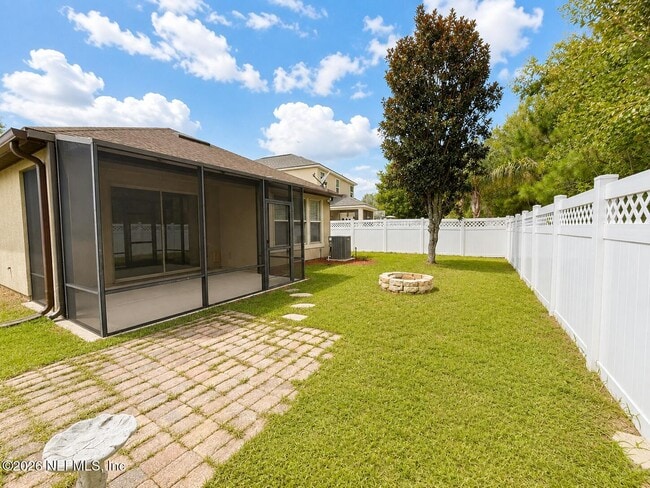 Building Photo - 550 Drysdale Dr