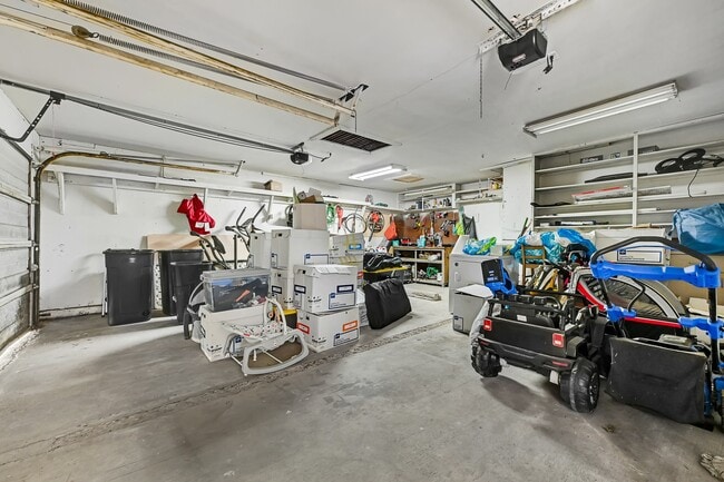 Building Photo - 25418 Tuckahoe Ln