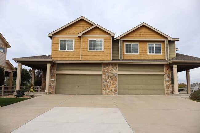 Primary Photo - Modern 3BR Townhome with Fenced Yard & Gar...