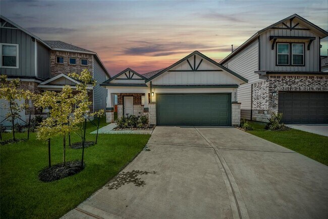 Primary Photo - 21814 Ash Cypress Ct