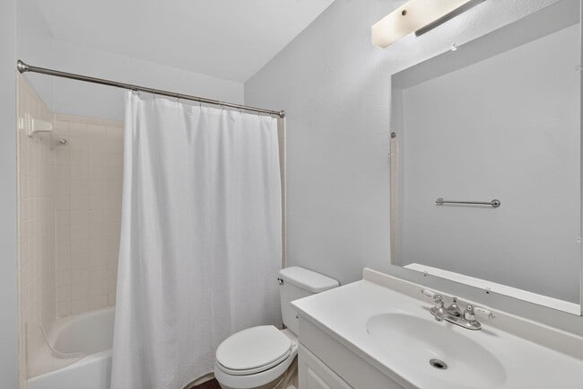 Building Photo - 12310 Tavares Ridge Ct