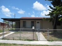 Building Photo - 6 MONTH RENTAL - 2 Bedroom / 1 Bath Private Family Home on Stock Island