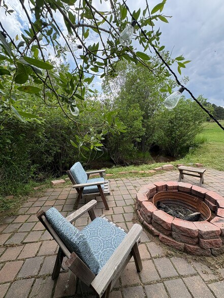Building Photo - 7962 Gray Fox Dr