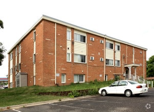 Building Photo - 804 6th Ave NW