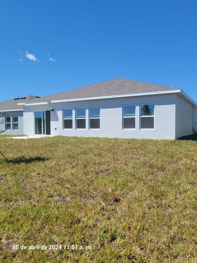 Building Photo - 5004 Worchester Dr