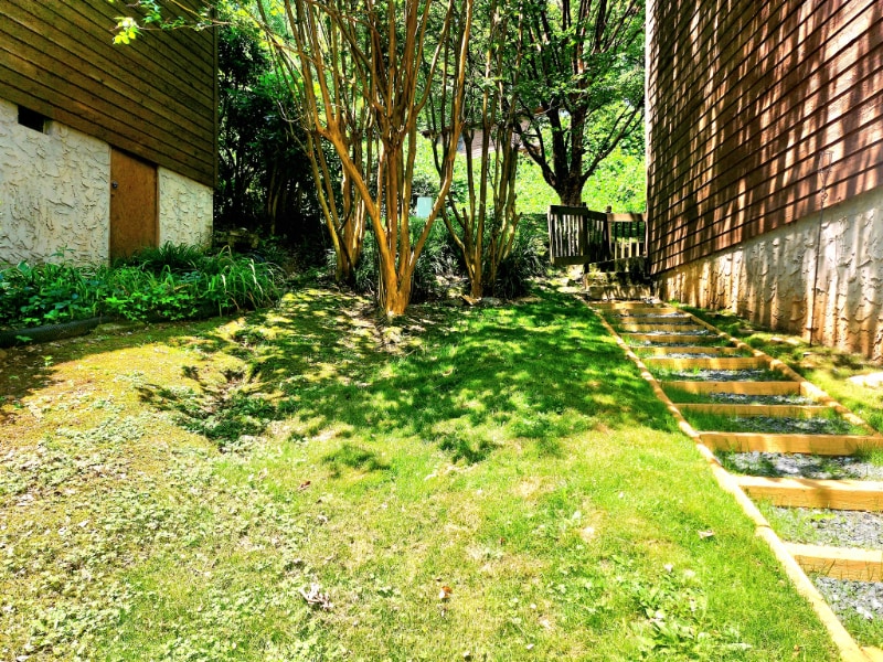 Building Photo - 701 Parkway Vista Dr