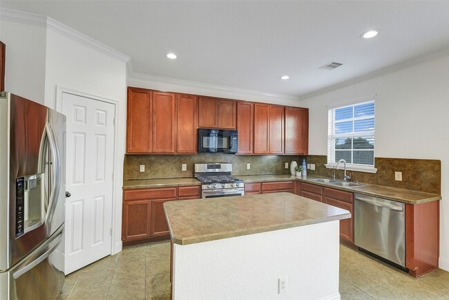 Building Photo - 29133 Legends Wick Dr