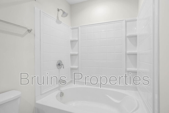 Building Photo - 4752 Willowstone Dr