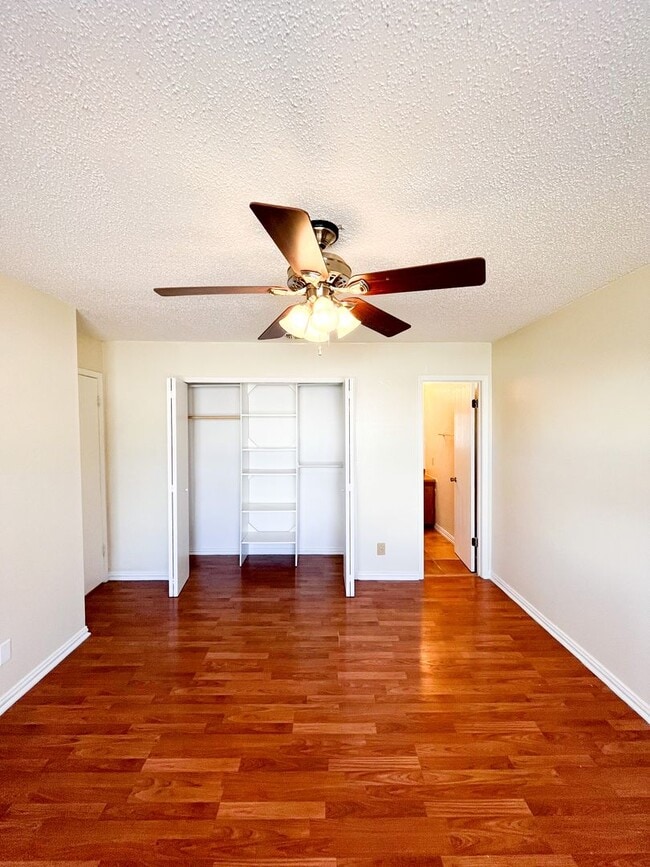 Building Photo - Available NOW!!!! This charming 1 story, 3 bedroom, 2 bath house could be your next home! Beautif...