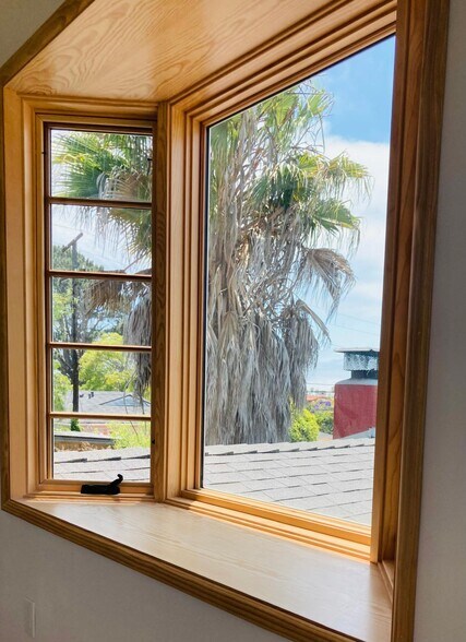 view from living room bay window - 624 Bonair St