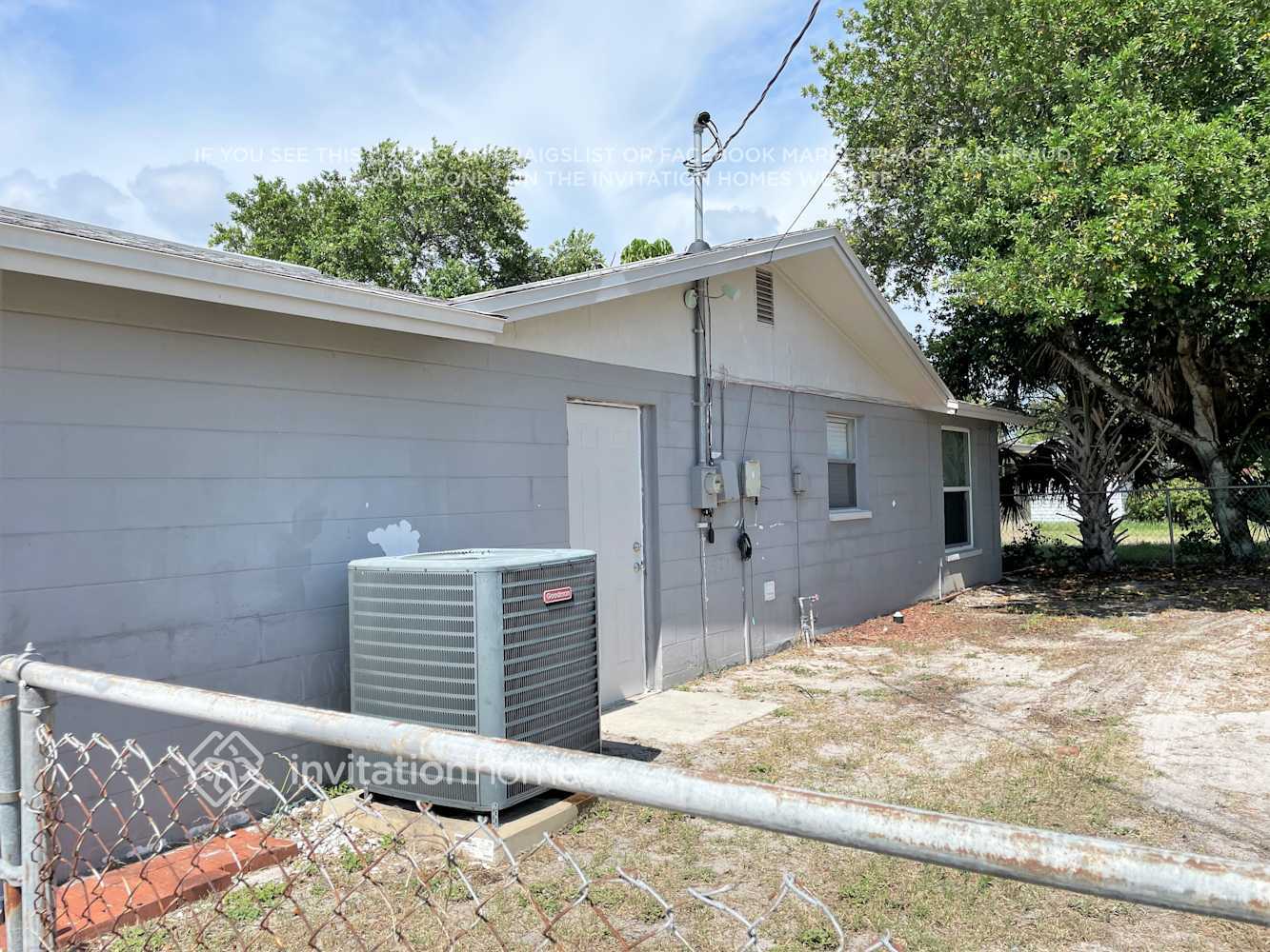 Building Photo - 4850 Samara Dr