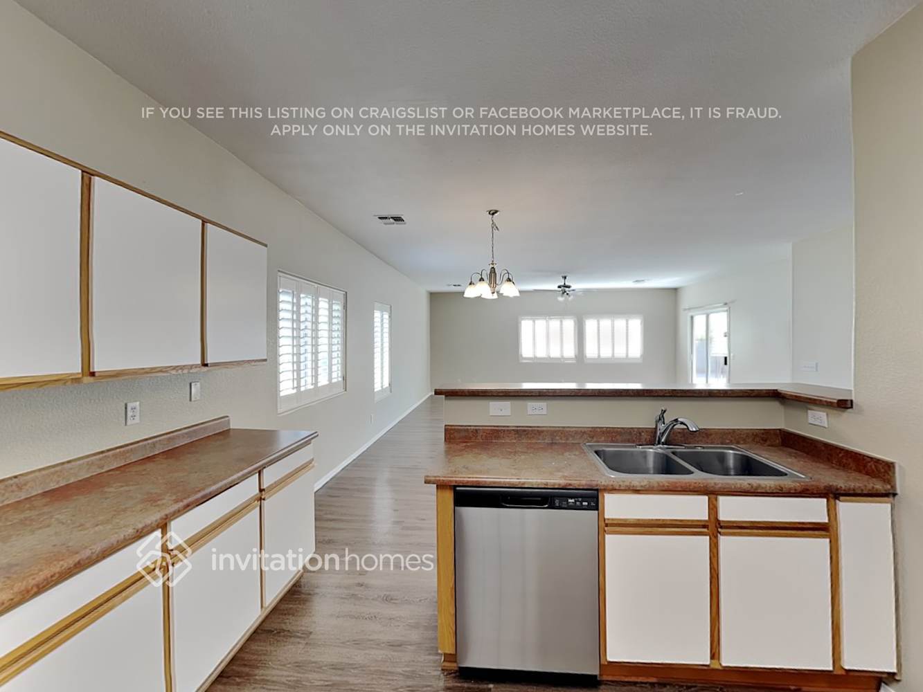 Building Photo - 13133 W Ventura St