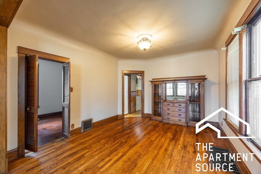 Building Photo - 5311 W Berenice Ave