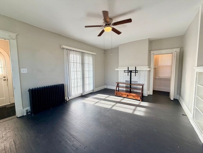 Building Photo - 224 Ingram Ave