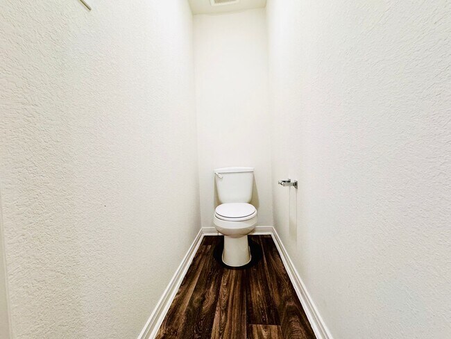 Building Photo - Beautiful Home in Converse!