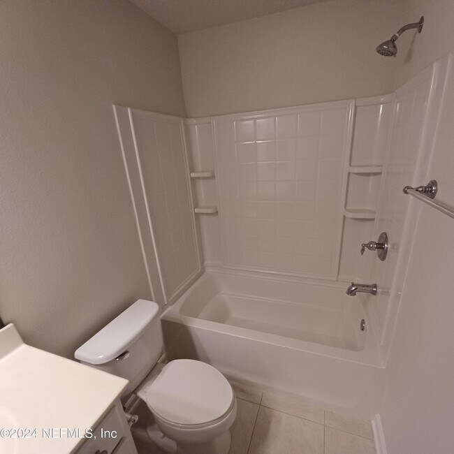 Building Photo - 6270 Autumn Berry Cir